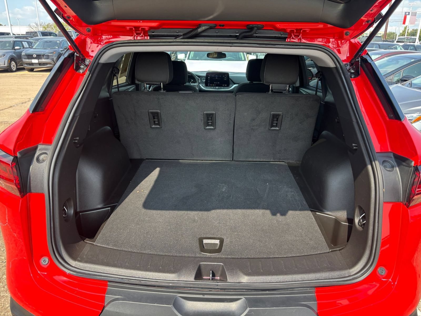 Used 2026 Chevrolet Blazer LT FWD image 31
