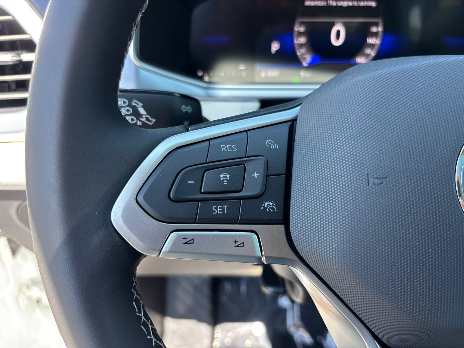 New 2026 Volkswagen Taos SE AWD/4WD image 17