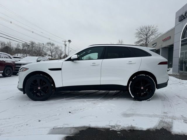 Used 2022 Jaguar F-PACE S image 3