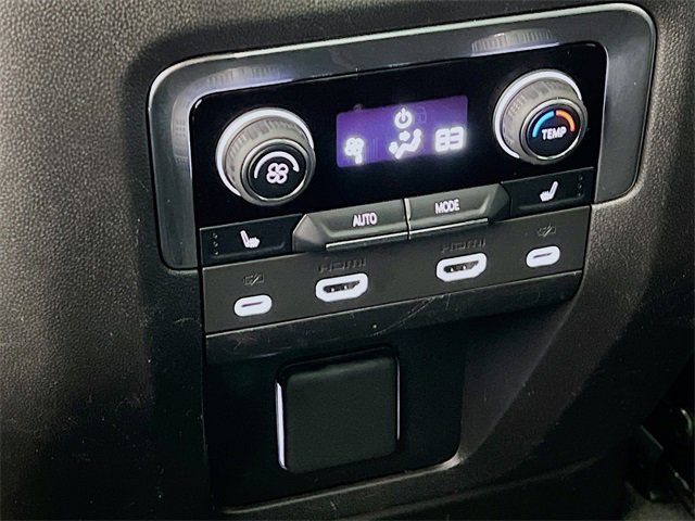 Used 2023 Chevrolet Suburban High Country w/ Advanced Technology Package image 26