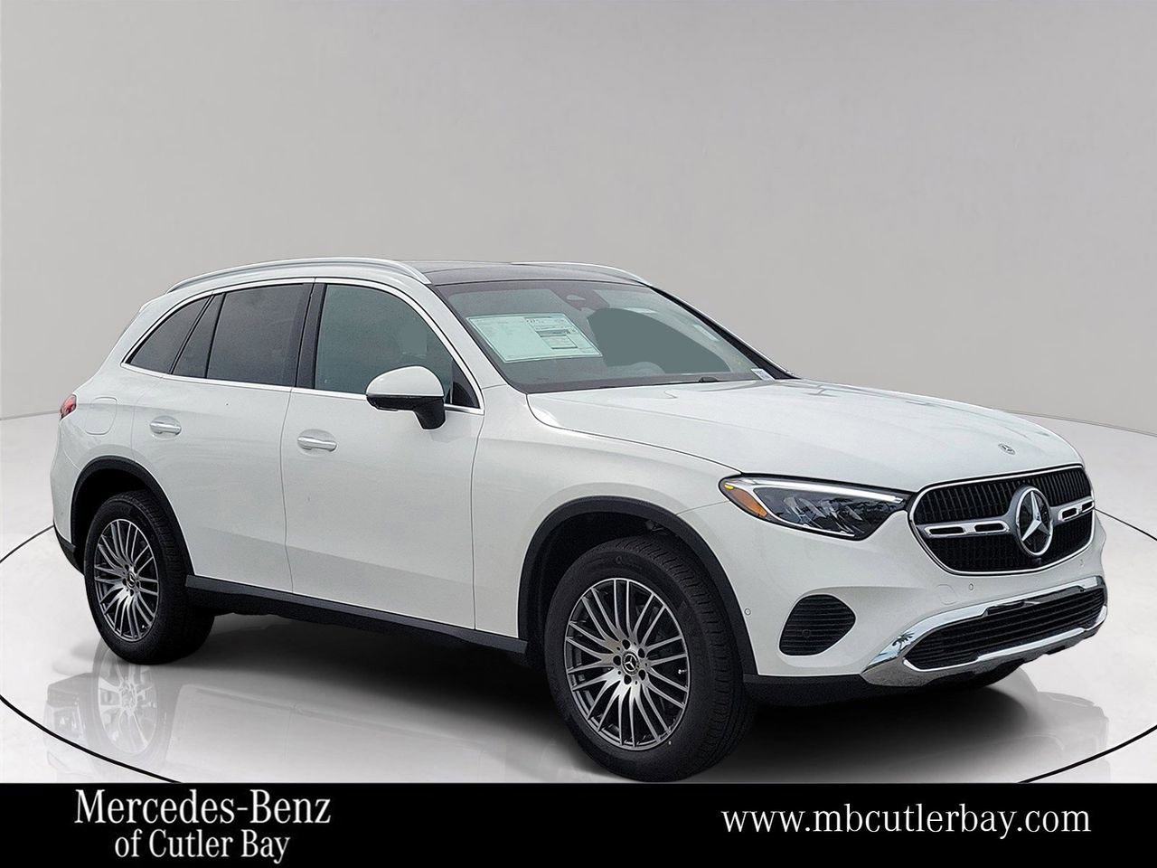 New 2026 Mercedes-Benz GLC 300 image 1