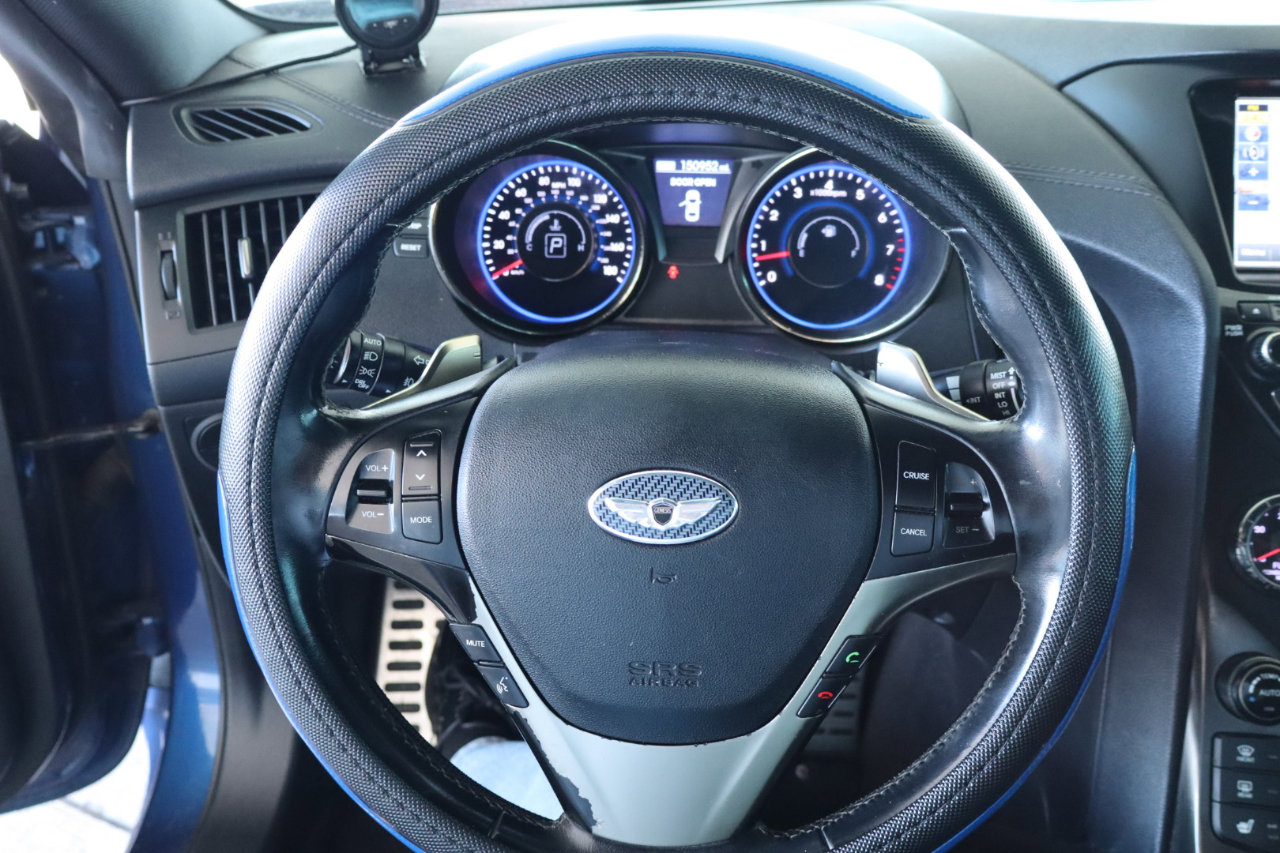 Used 2015 Hyundai Genesis 3.8 image 19