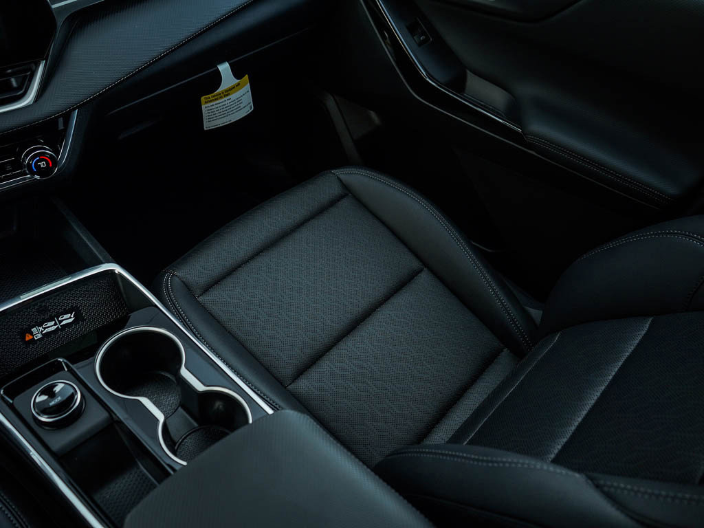 New 2026 Chevrolet Equinox LT w/ Convenience Package II image 26