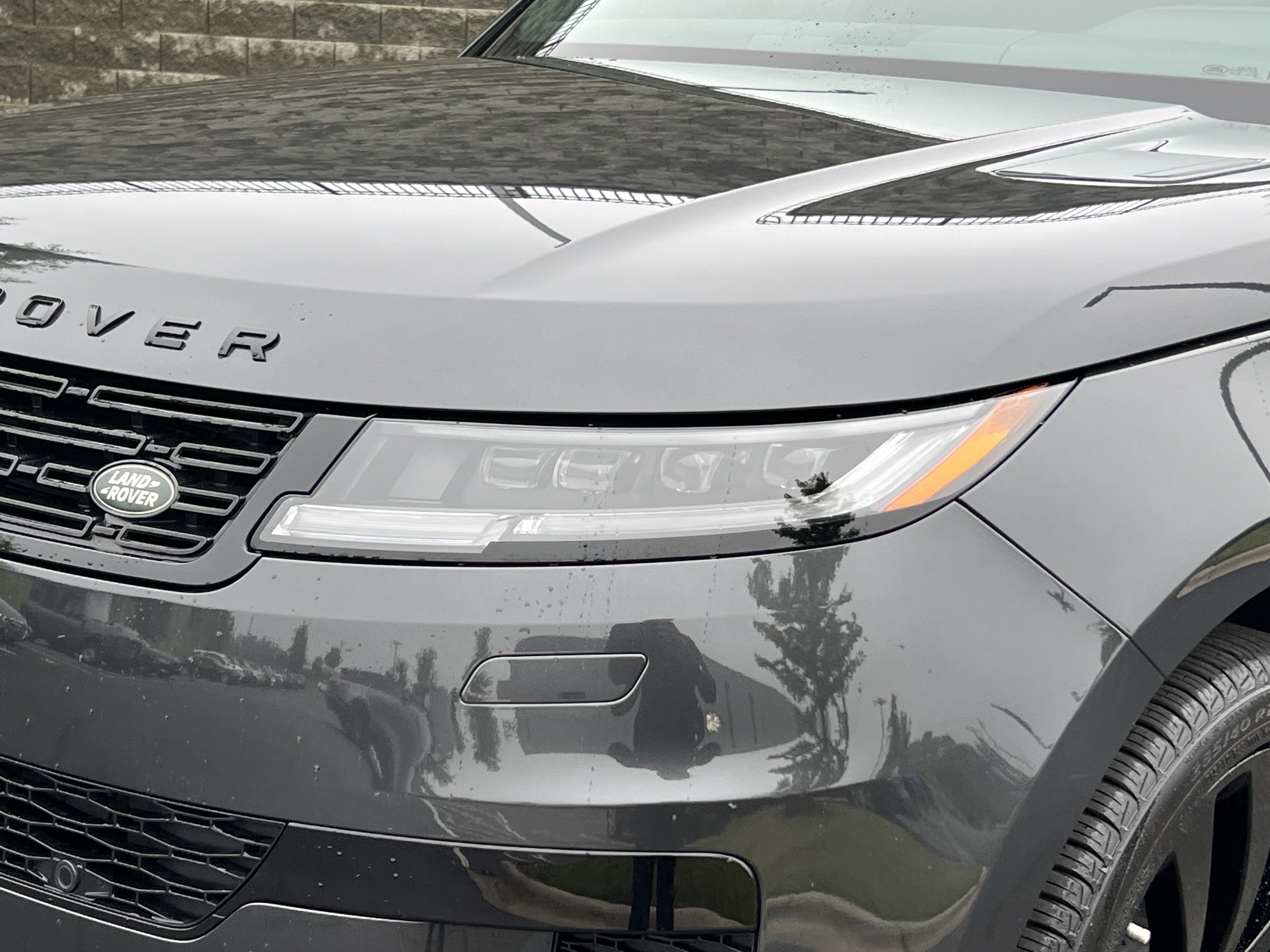Certified 2024 Land Rover Range Rover Sport Dynamic SE AWD/4WD image 12