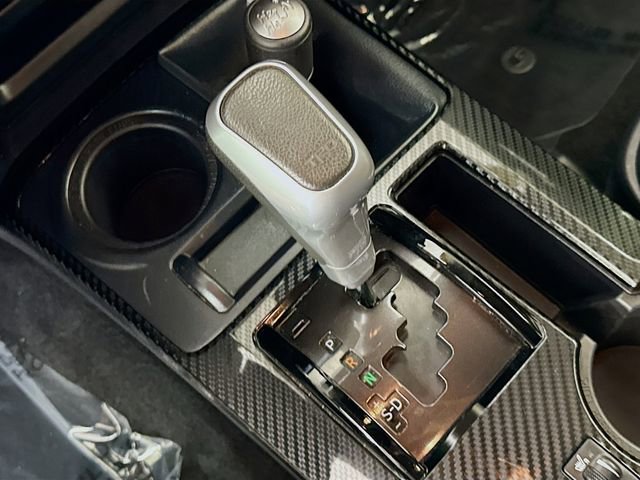 Used 2024 Toyota 4Runner TRD Off-Road Premium image 17