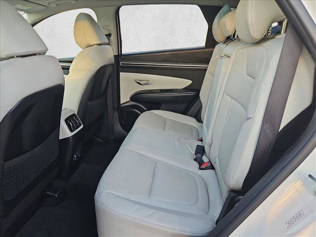 Used 2023 Hyundai Tucson Limited AWD/4WD image 15