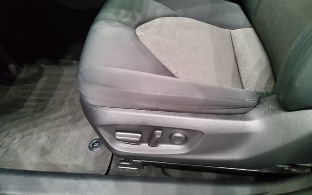 Used 2023 Toyota Camry LE FWD image 27