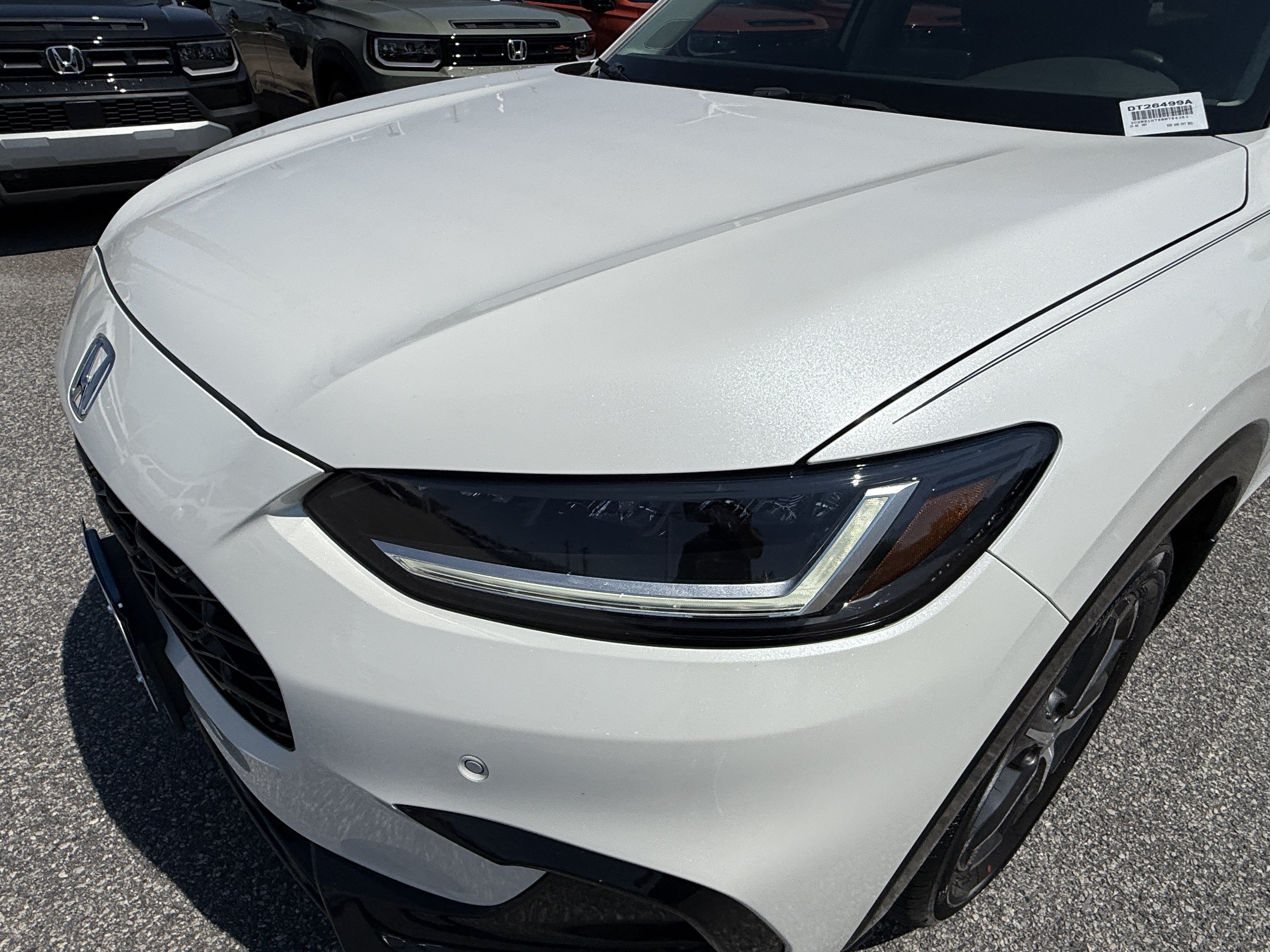 Certified 2024 Honda HR-V EX-L image 3