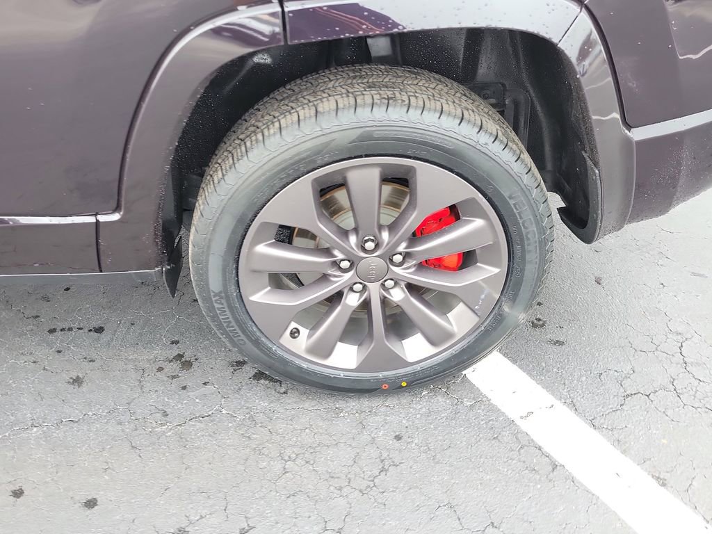 Used 2021 Jeep Cherokee High Altitude image 6