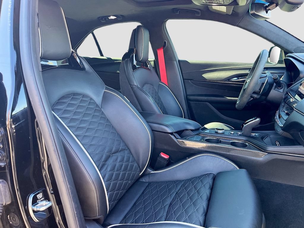 Used 2022 Cadillac CT4 V Blackwing w/ Driver Assist Package RWD image 31