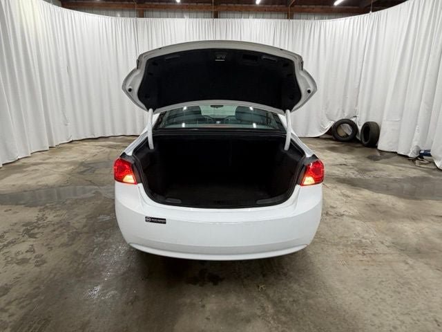 Used 2019 Chevrolet Impala LS FWD image 14