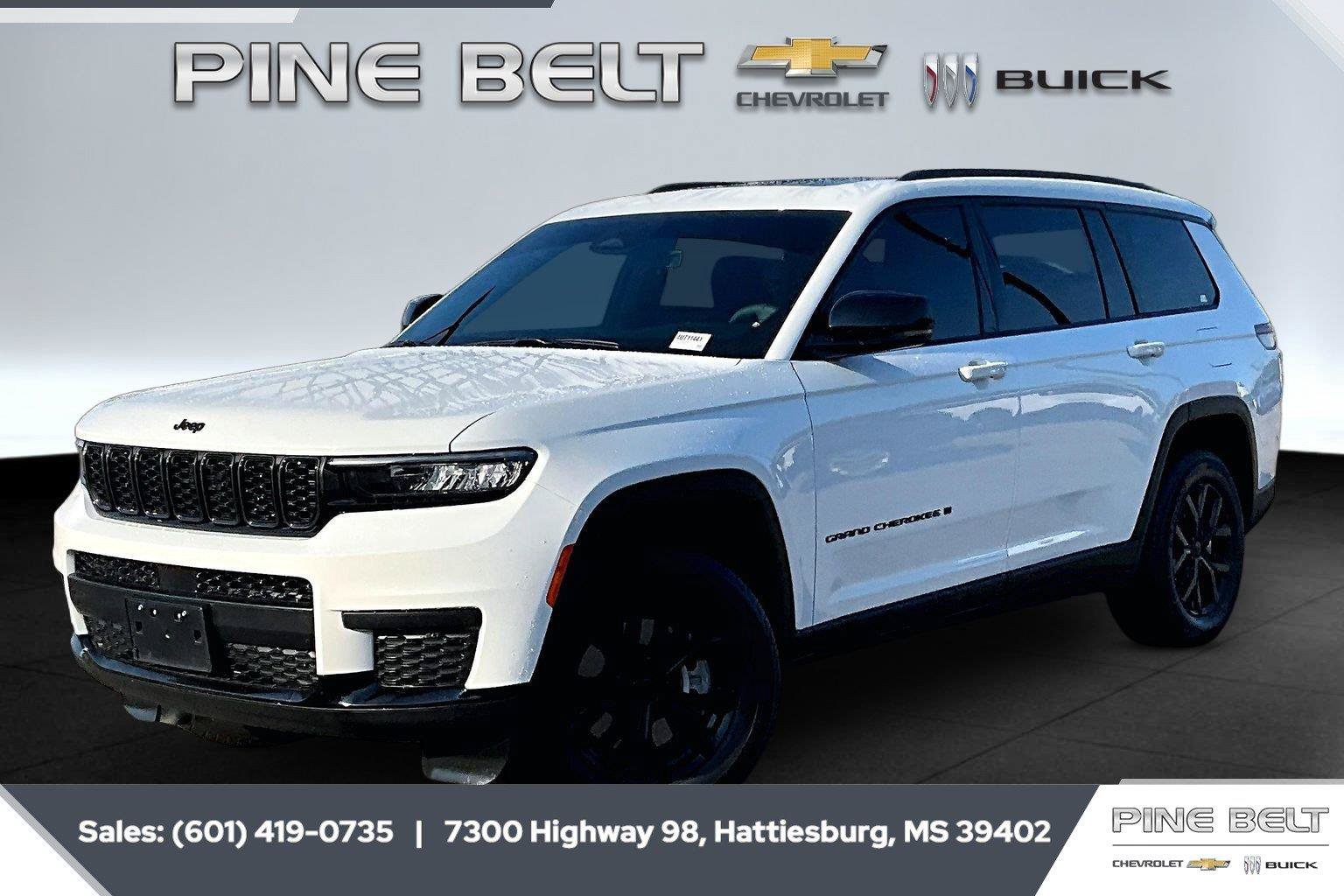 Used 2025 Jeep Grand Cherokee L Altitude RWD image 10
