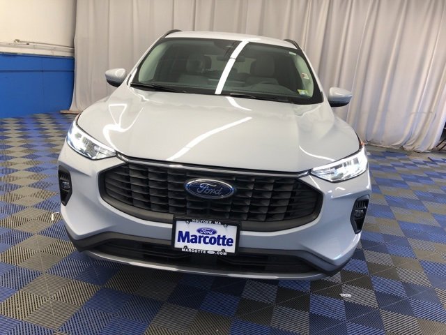 New 2025 Ford Escape SE image 6