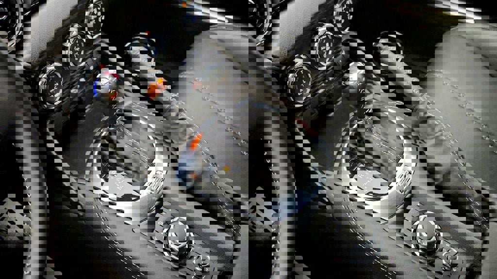 Used 2025 MAZDA MX-5 Miata Grand Touring w/ Weather Package image 17