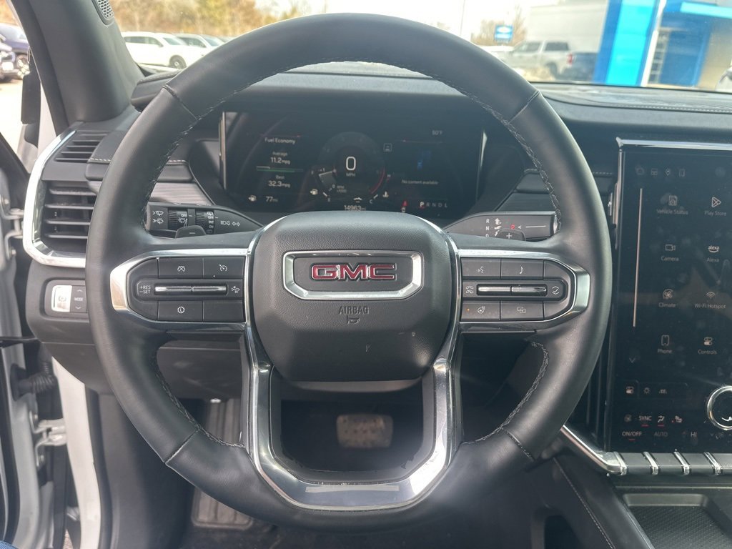 Used 2025 GMC Acadia Elevation image 15