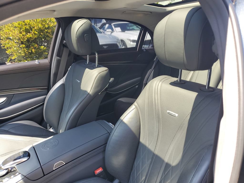 Used 2019 Mercedes-Benz S 63 AMG S 4MATIC Sedan image 19