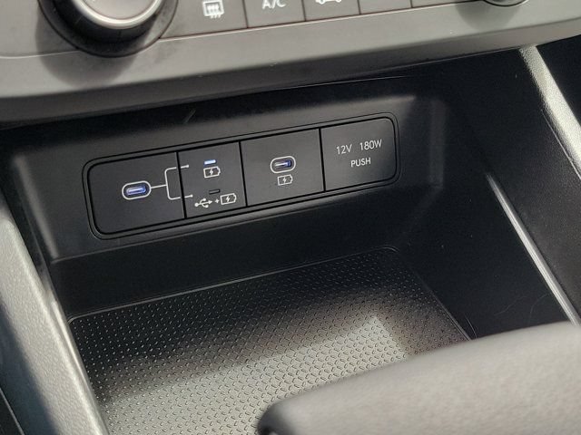 Certified 2026 Hyundai Santa Cruz SE FWD image 28