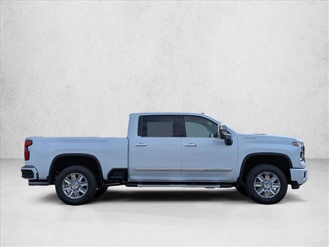 New 2026 Chevrolet Silverado 2500 High Country w/ High Country Premium Package AWD/4WD image 4