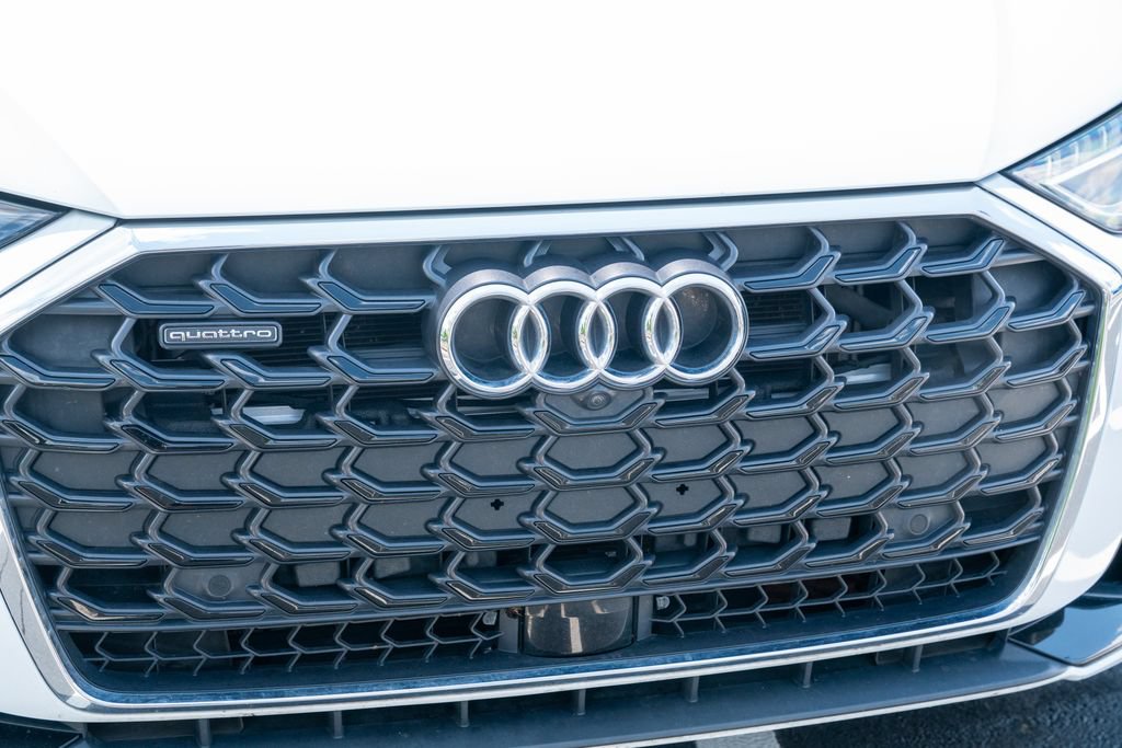Used 2023 Audi A8 L 3.0T AWD/4WD image 6