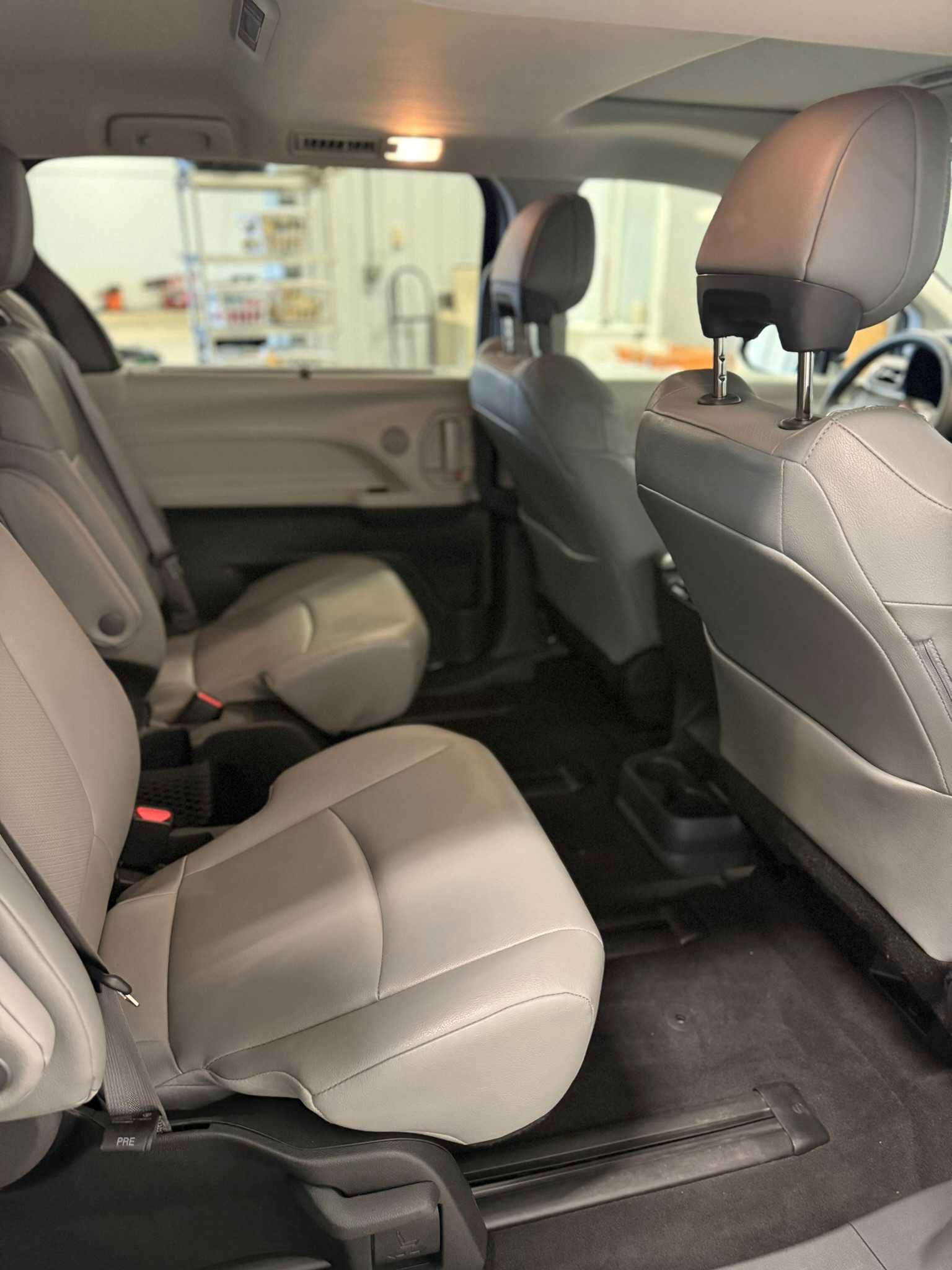 Certified 2023 Toyota Sienna XLE AWD/4WD image 27