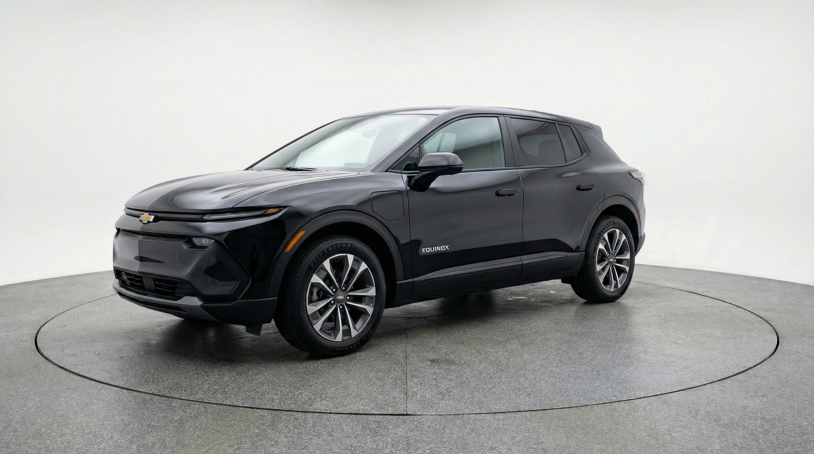 Used 2025 Chevrolet Equinox LT image 3