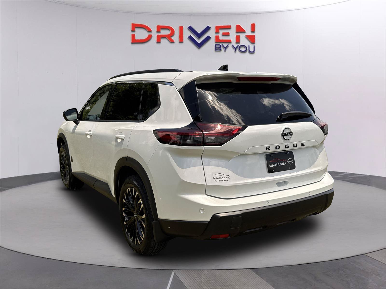 New 2026 Nissan Rogue Dark Armor FWD image 6