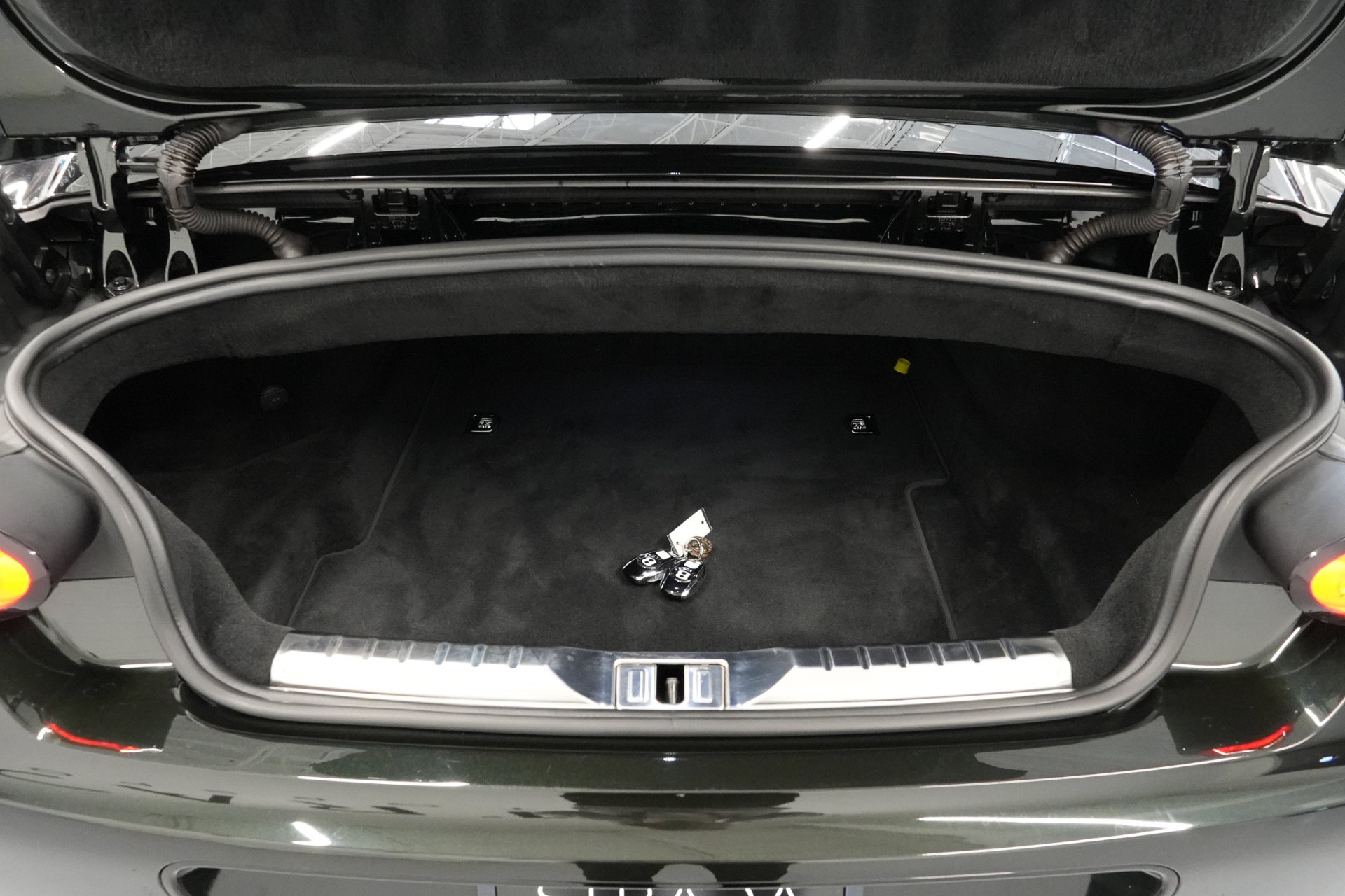 Used 2022 Bentley Continental GT AWD/4WD image 30