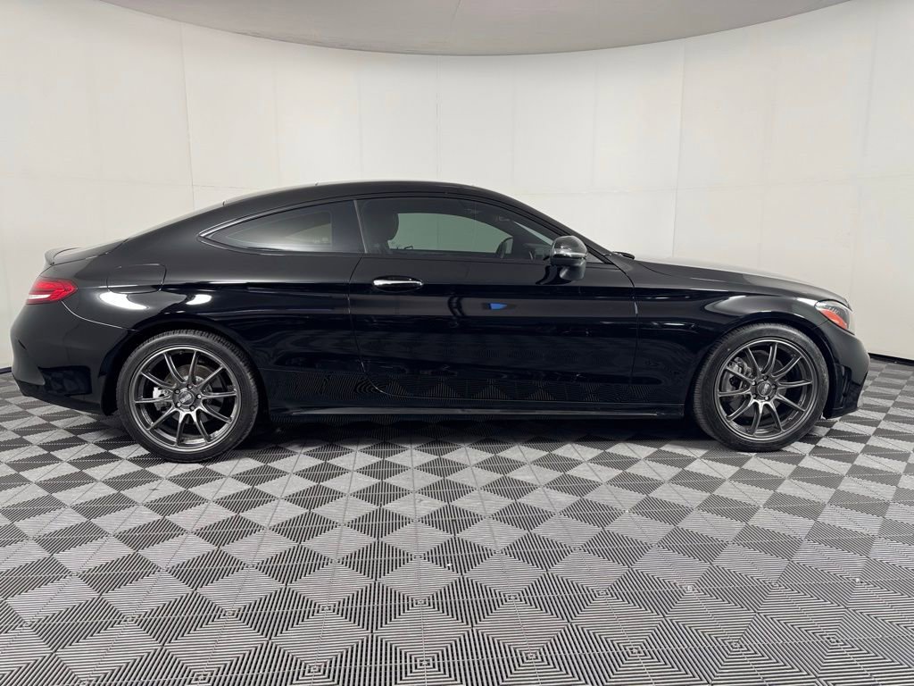 Used 2021 Mercedes-Benz C 300 Coupe image 4
