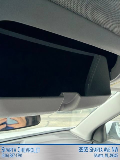 Used 2020 Chevrolet Equinox LT w/ Driver Convenience Package FWD image 29