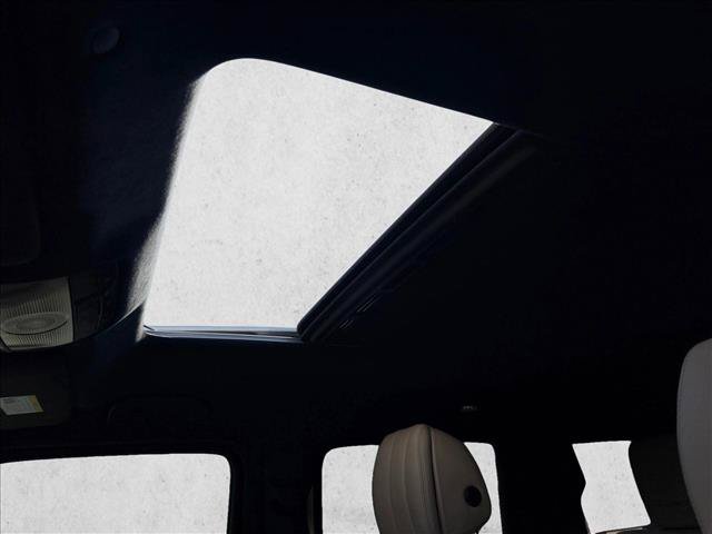 Used 2024 Mercedes-Benz G 550 image 16