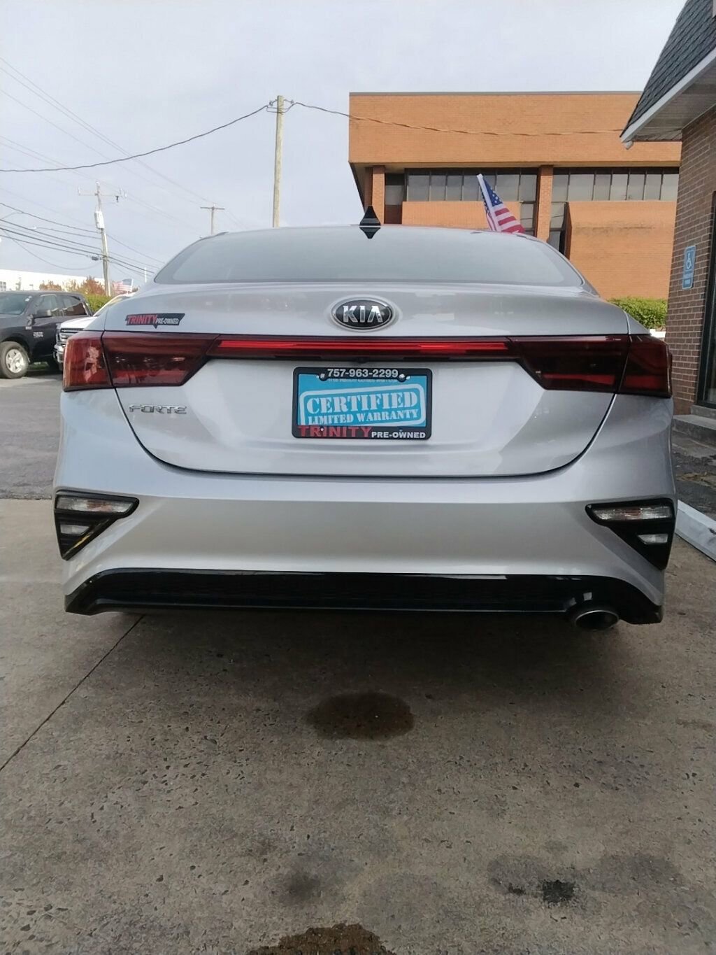 Used 2019 Kia Forte LXS image 3