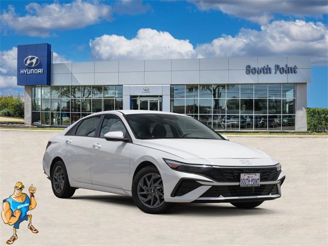 Used 2025 Hyundai Elantra Blue