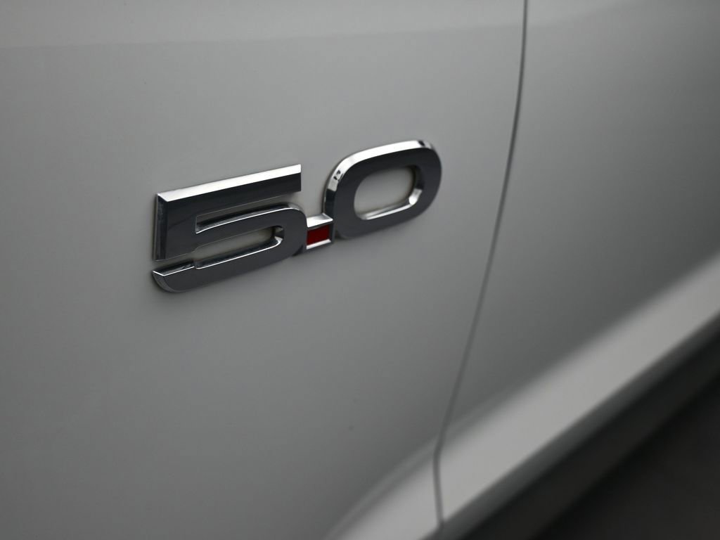 Used 2022 Ford Mustang GT Premium image 14