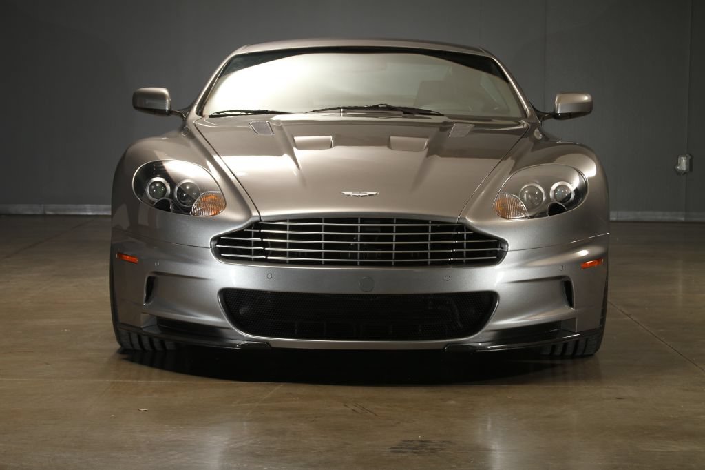 Used 2009 Aston Martin DBS Coupe RWD image 66