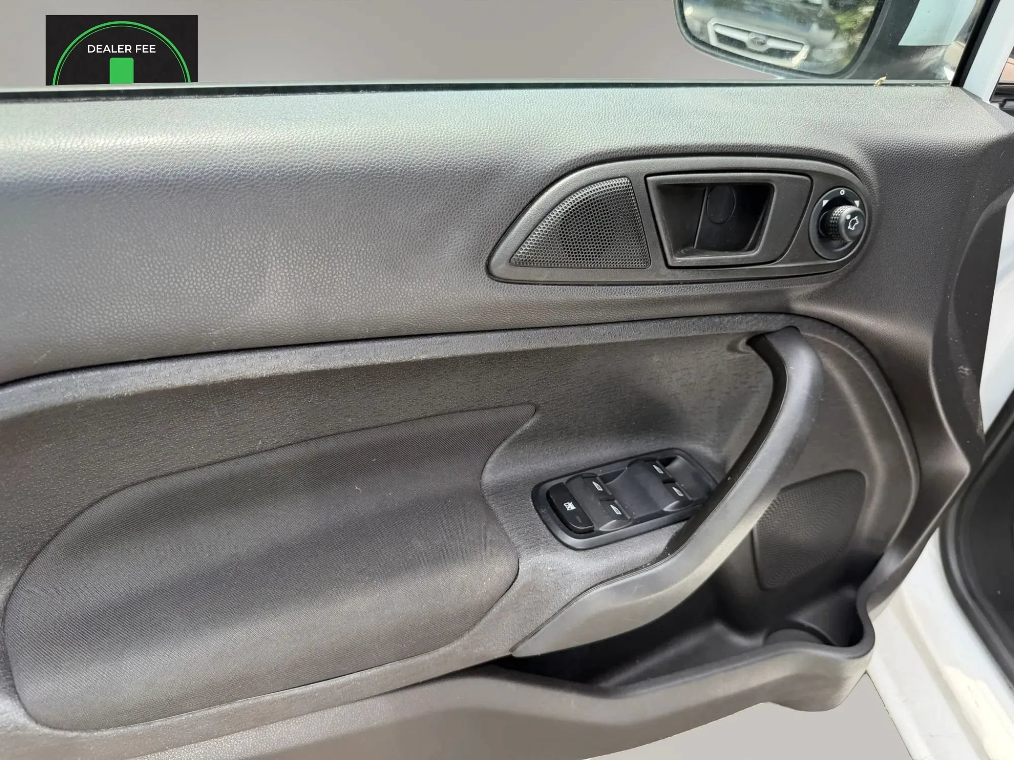 Used 2018 Ford Fiesta SE FWD image 9