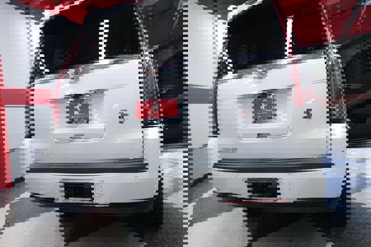 Used 2019 Cadillac Escalade ESV Premium Luxury image 30