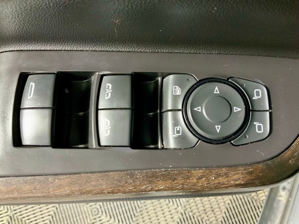 Used 2020 GMC Acadia Denali w/ Technology Package image 19