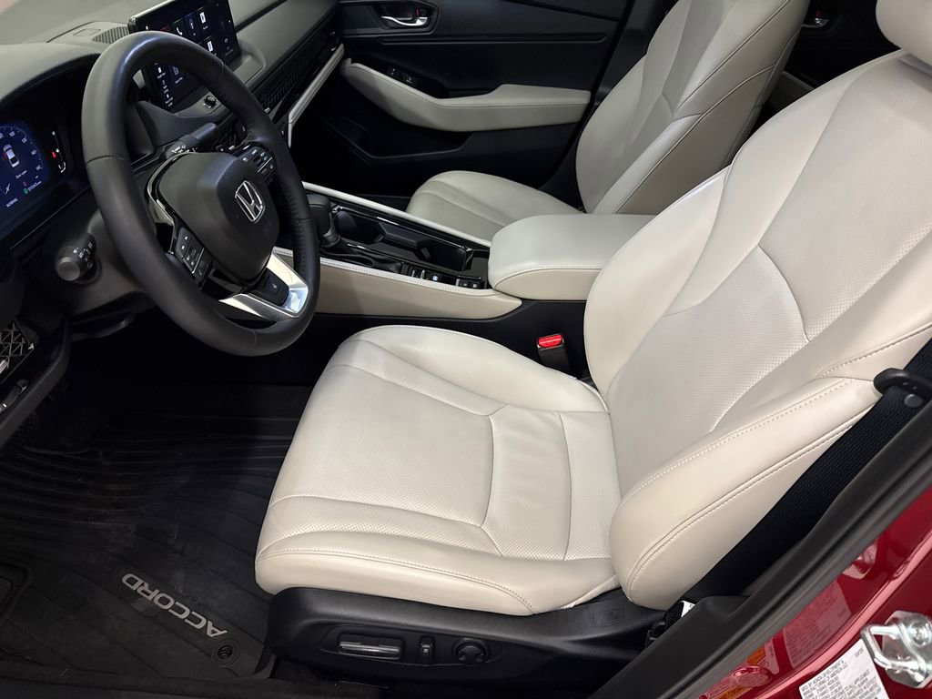Certified 2025 Honda Accord Touring image 18