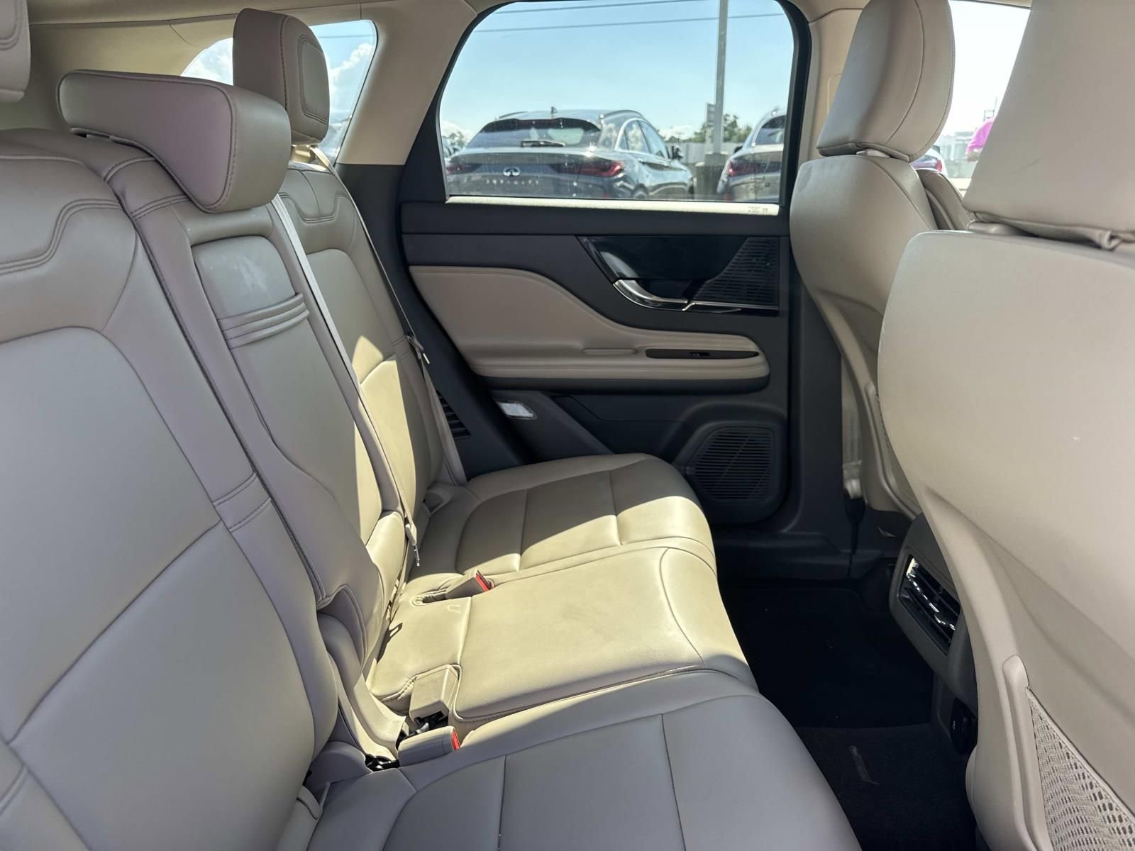 Used 2022 Lincoln Corsair FWD image 8