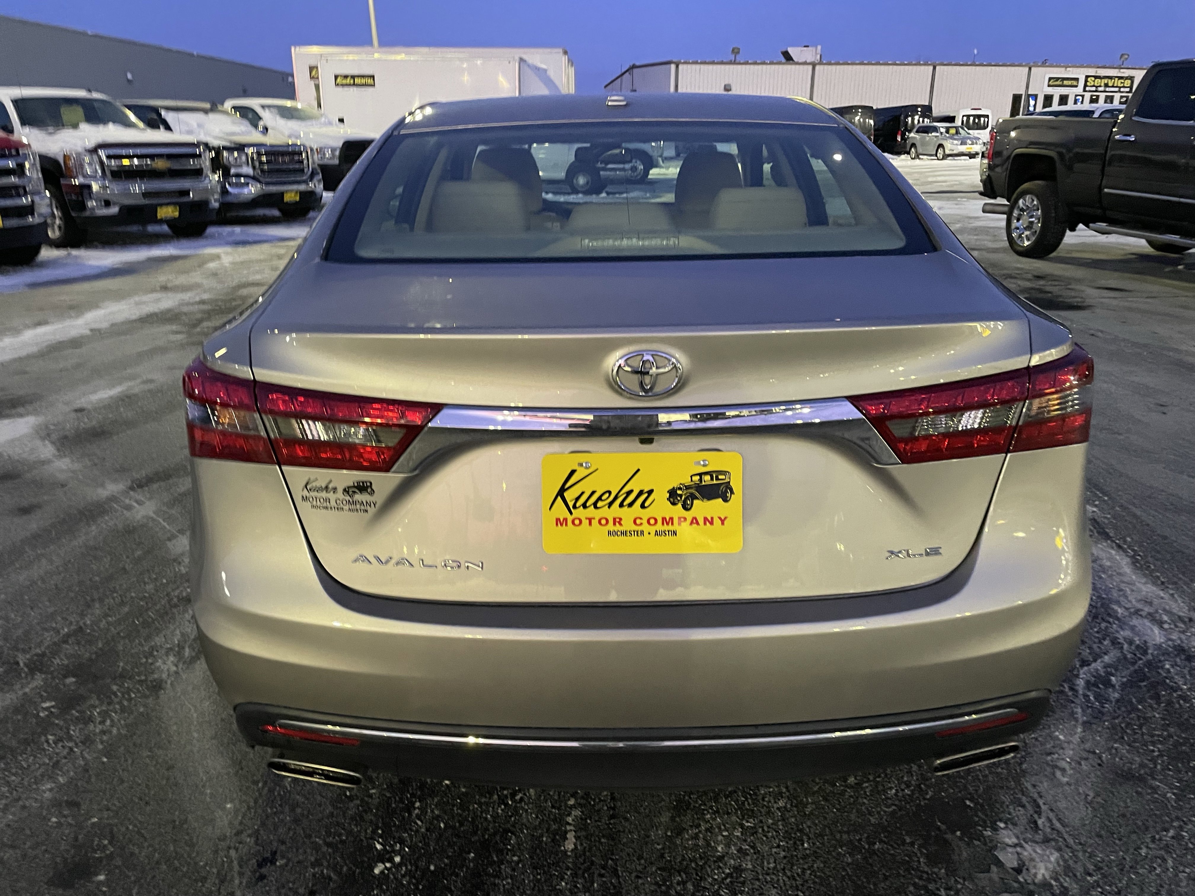 Used 2017 Toyota Avalon XLE Premium w/ Protection Package image 7