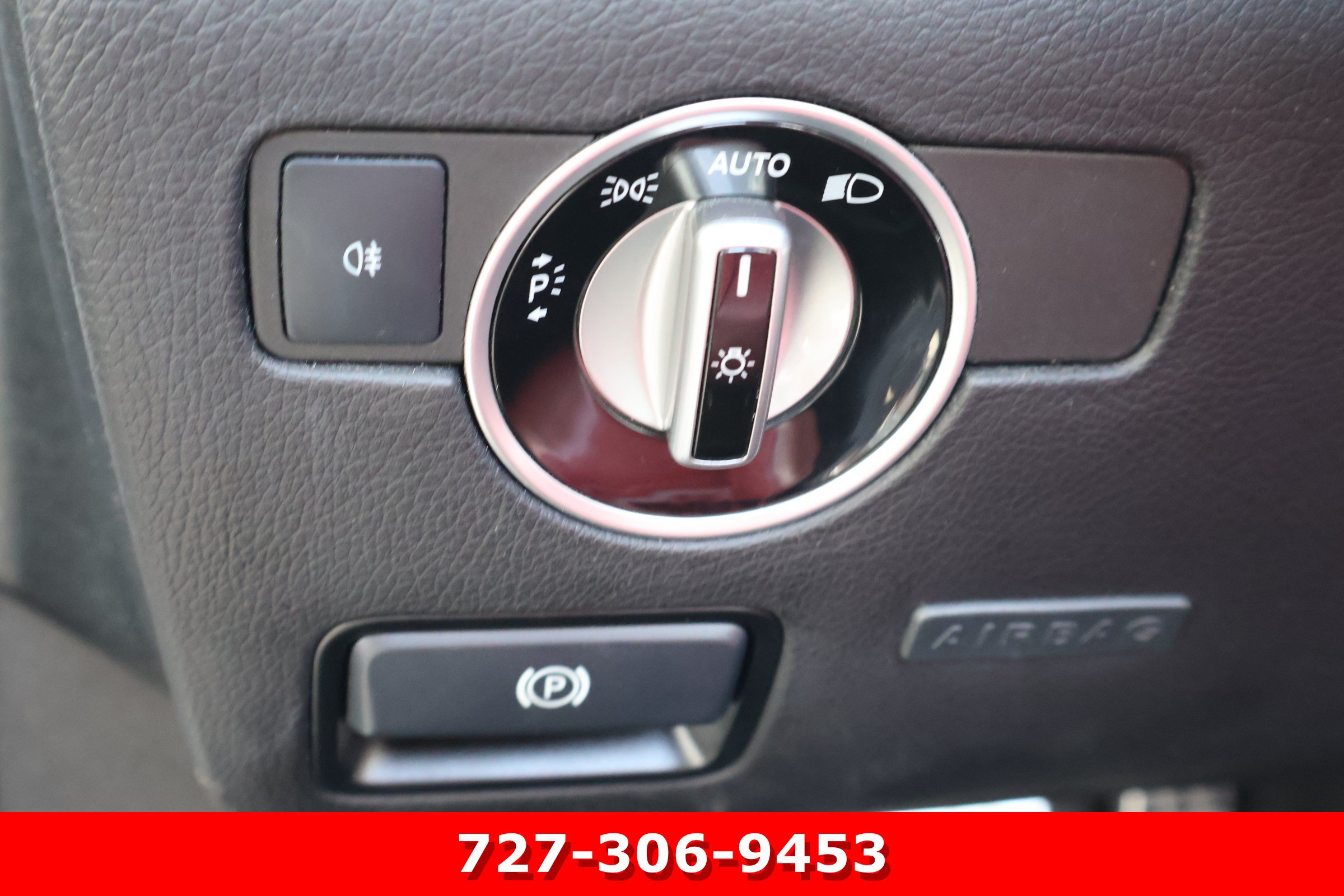 Used 2016 Mercedes-Benz SLK 300 image 16