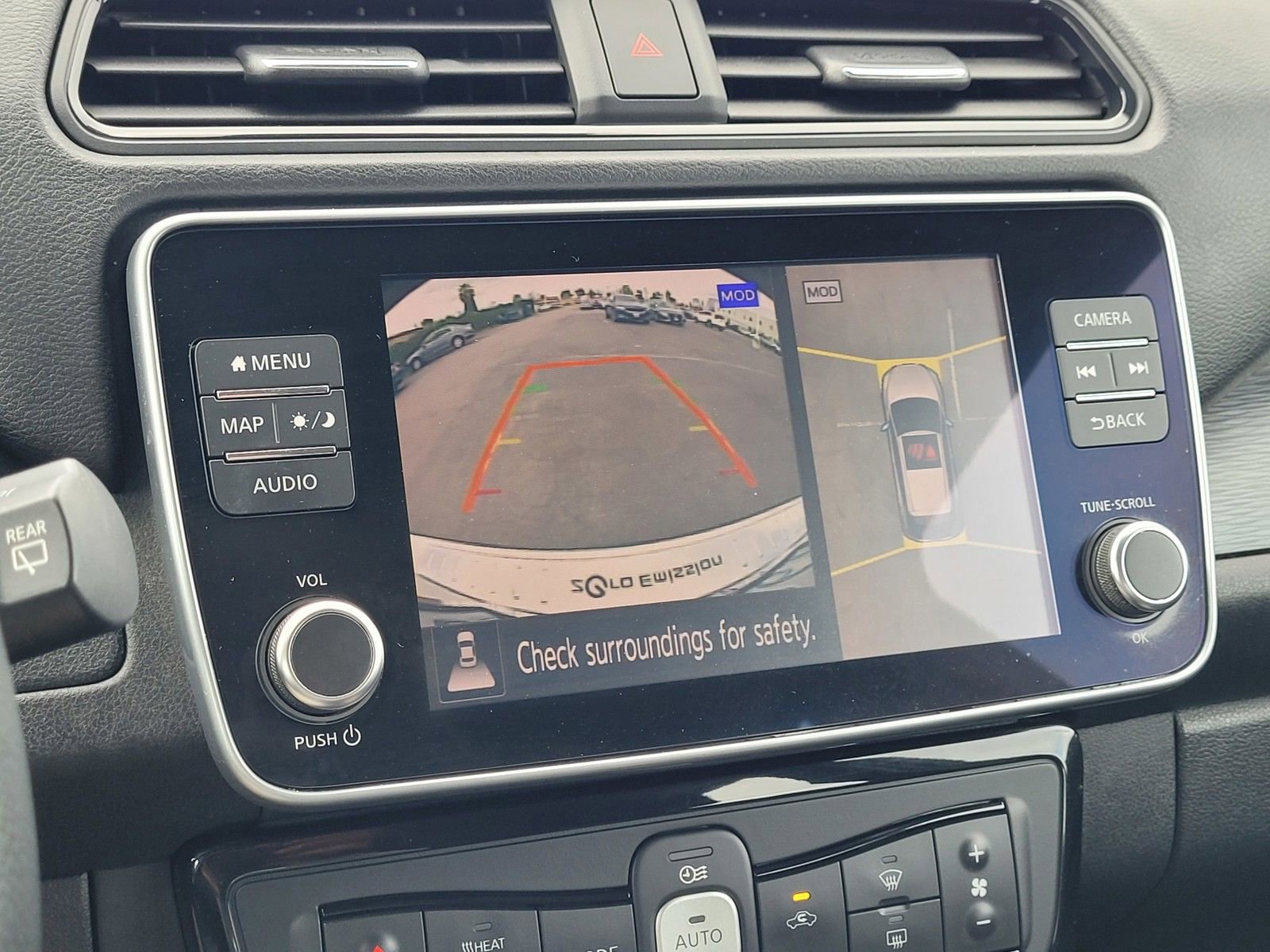 Used 2020 Nissan Leaf SV Plus w/ SV Plus Technology Package image 24