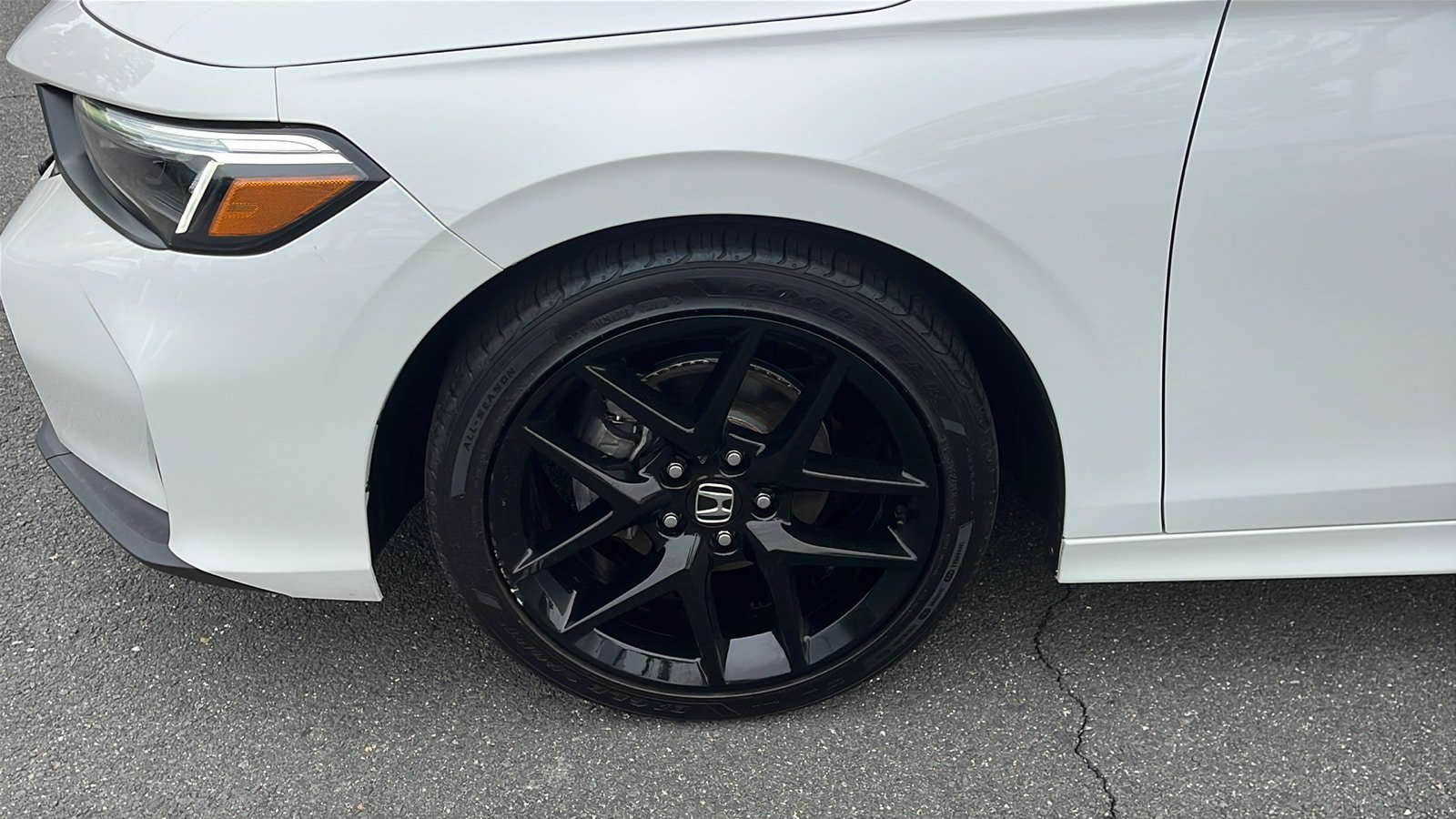 Used 2025 Honda Civic Sport image 8