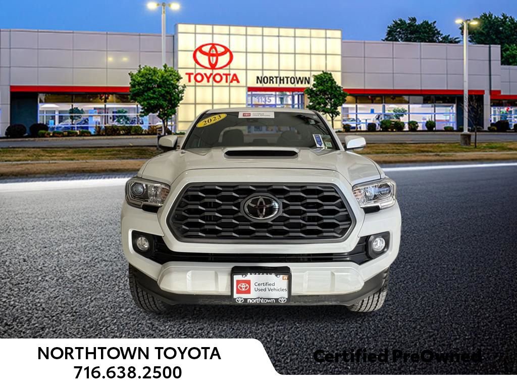 Used 2023 Toyota Tacoma TRD Sport image 5