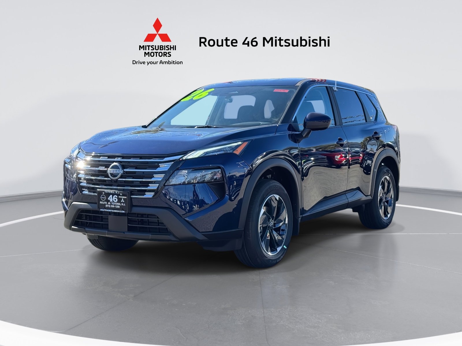 Used 2026 Nissan Rogue SV image 2