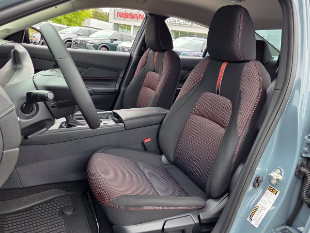New 2027 Nissan Sentra SR FWD image 8