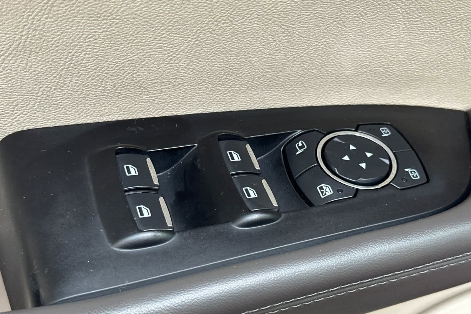 Certified 2020 Lincoln Nautilus Reserve image 14