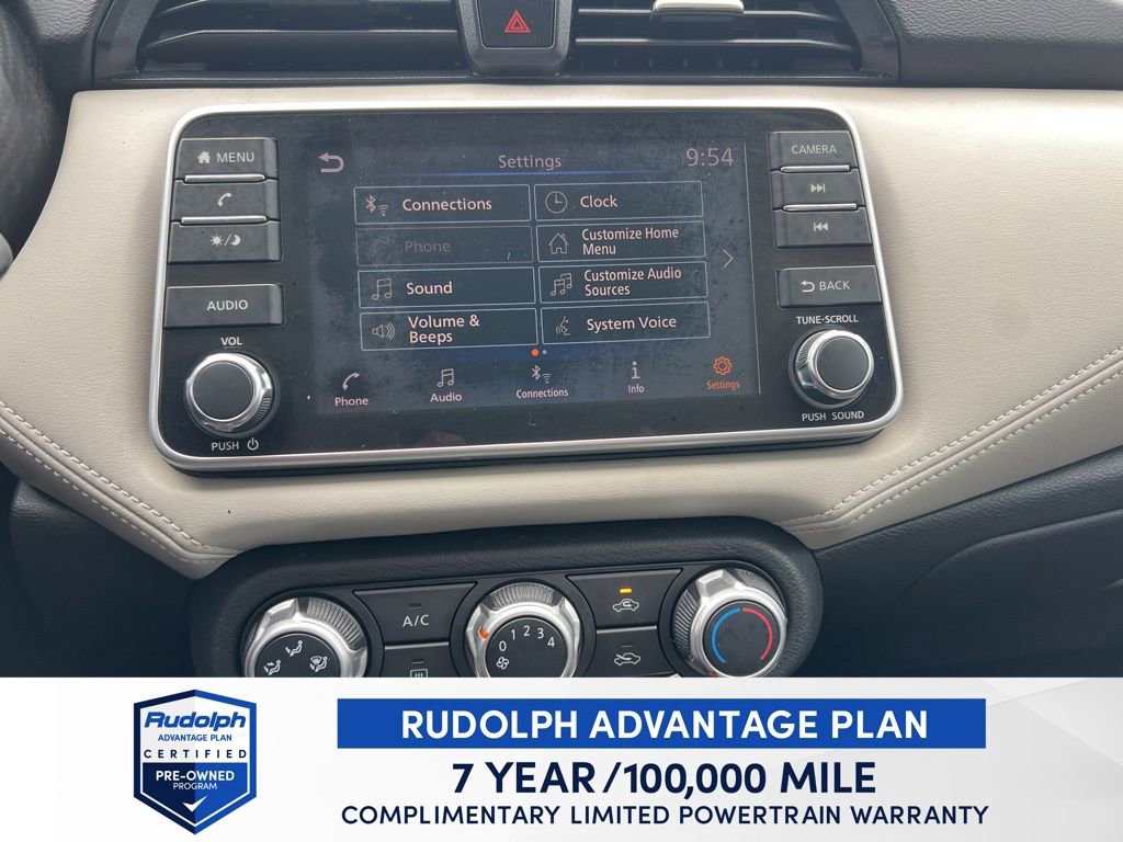 Used 2020 Nissan Versa SV image 28