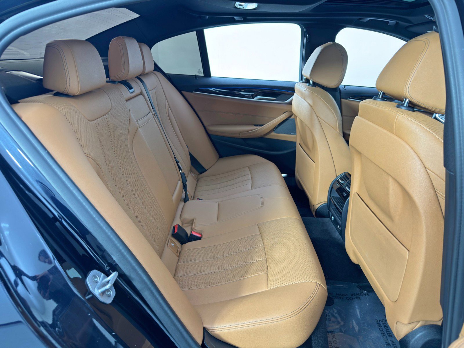 Used 2022 BMW 530e w/ Premium Package RWD image 42