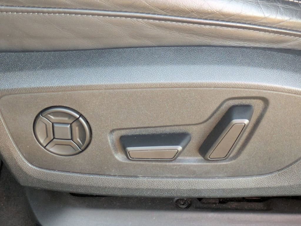 Used 2024 Audi A6 Premium Plus image 13